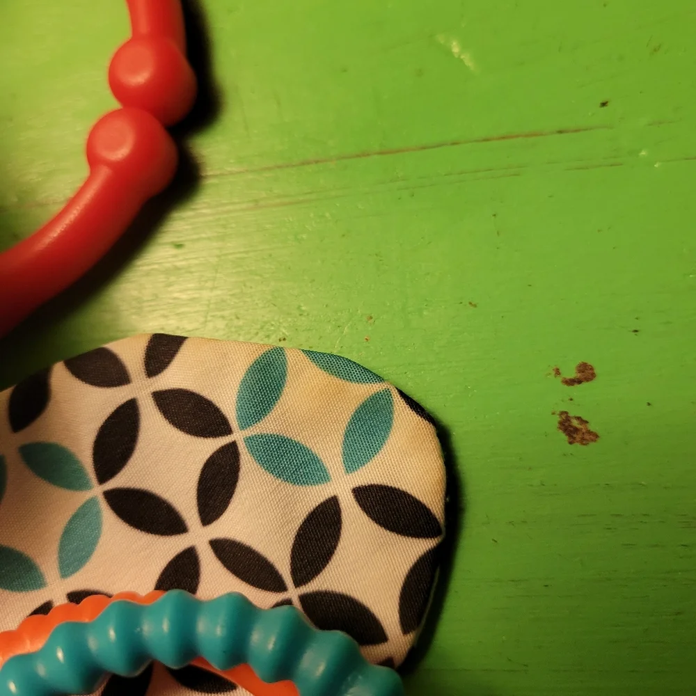 EUC VINTAGE BABY LEARNING TOY